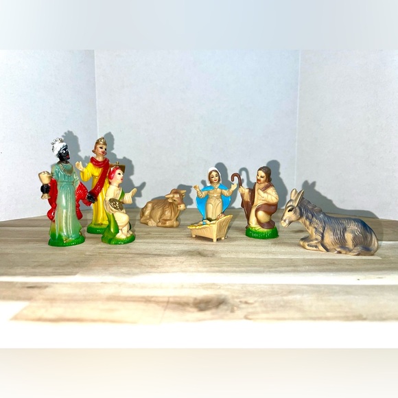 Vintage 8 Piece Plastic Nativity Made in Hong Kong Mid Century Christmas Decor - Picture 9 of 15